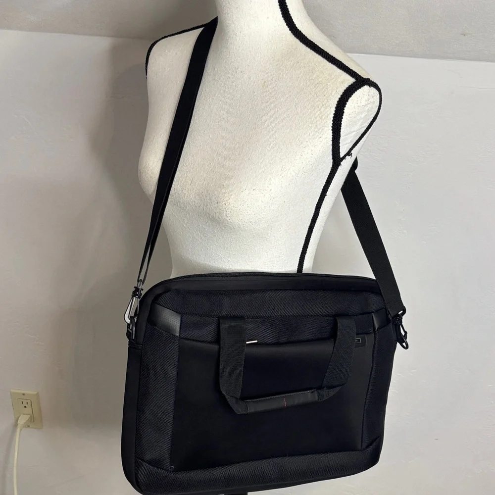 Samsonite Black Laptop Bag TOT8368B